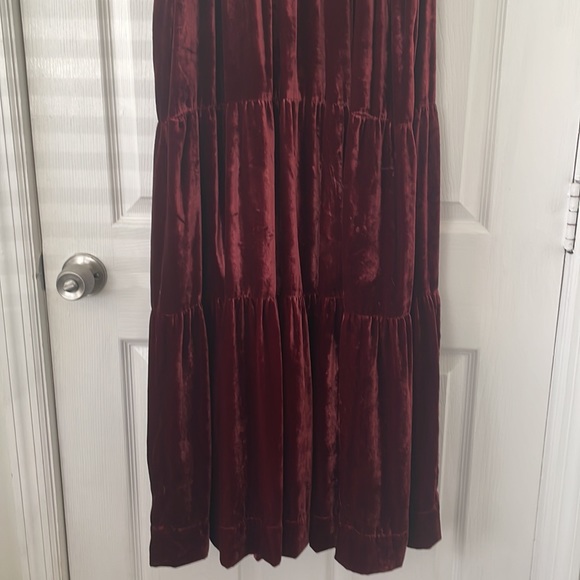 SOLD Anthropologie Velvet Dress Size L Deep Red - Picture 9 of 9